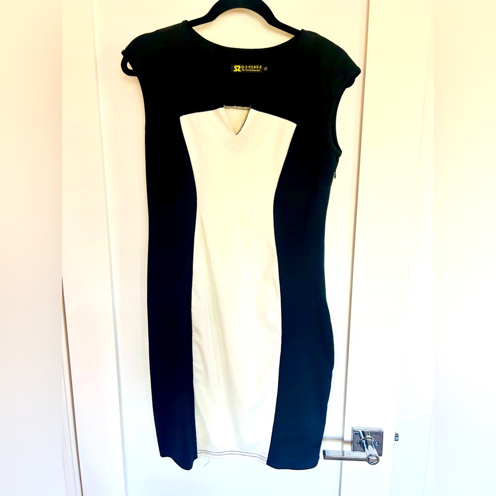 Black and white sheath dress. Size XL